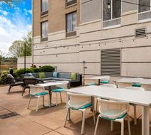 Hilton Garden Inn ATL East/Stonecrest Exterior