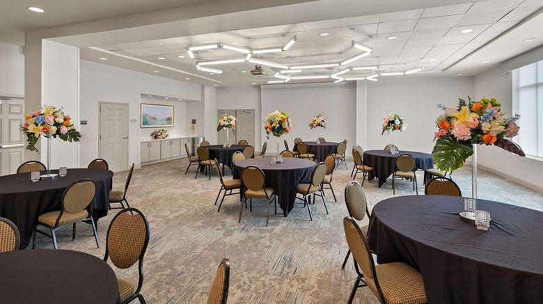 <b>Hilton Garden Inn ATL East/Stonecrest Meeting</b>. Images powered by <a href="https://iceportal.shijigroup.com/" title="IcePortal" target="_blank">IcePortal</a>.