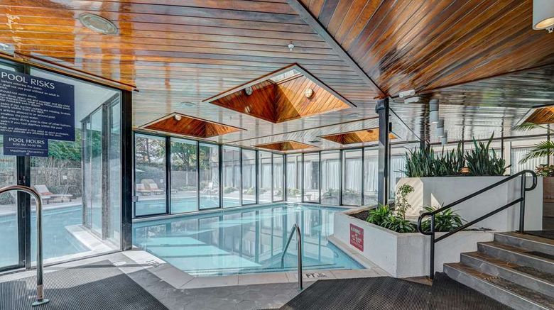 <b>DoubleTree by Hilton Atlanta-Marietta Pool</b>. Images powered by <a href="https://iceportal.shijigroup.com/" title="IcePortal" target="_blank">IcePortal</a>.