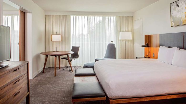 <b>DoubleTree by Hilton Atlanta-Marietta Room</b>. Images powered by <a href="https://iceportal.shijigroup.com/" title="IcePortal" target="_blank">IcePortal</a>.