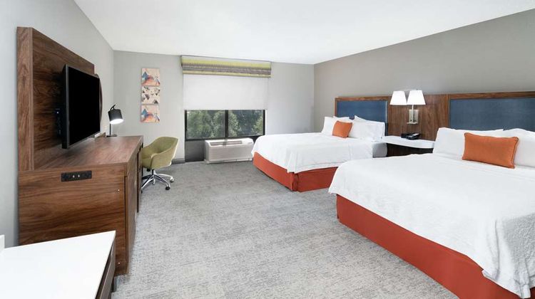 Hampton Inn & Suites Opelika I-85 Room