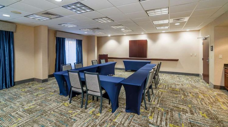 Hampton Inn & Suites Opelika I-85 Meeting