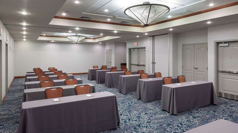 <b>Hilton Garden Inn Austin North Meeting</b>. Images powered by <a href="https://iceportal.shijigroup.com/" title="IcePortal" target="_blank">IcePortal</a>.