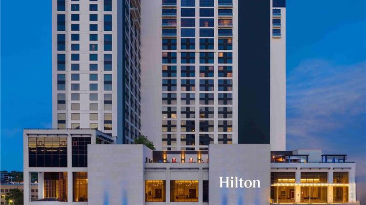 Hilton Austin Exterior