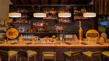 <b>Hilton Austin Restaurant</b>. Images powered by <a href="https://iceportal.shijigroup.com/" title="IcePortal" target="_blank">IcePortal</a>.