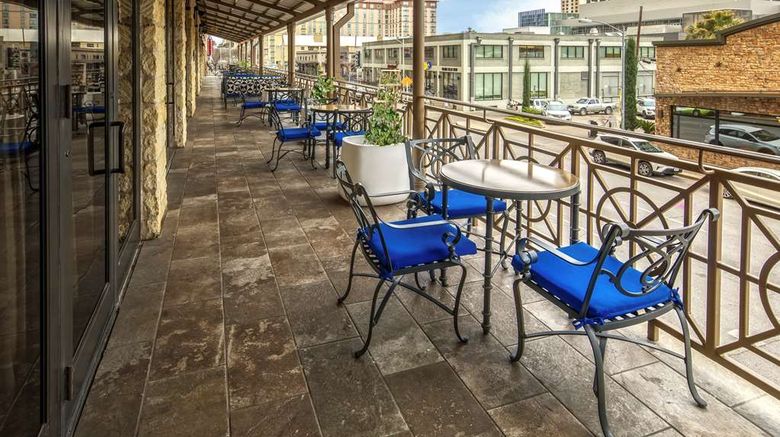 <b>Hampton Inn & Suites Austin/Downtown Exterior</b>. Images powered by <a href="https://iceportal.shijigroup.com/" title="IcePortal" target="_blank">IcePortal</a>.