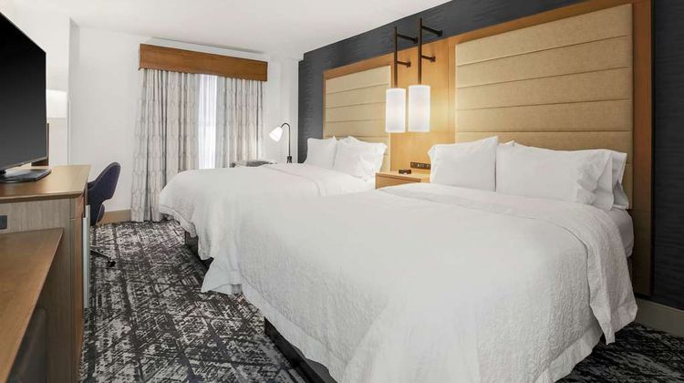 Hampton Inn & Suites Austin/Downtown Room
