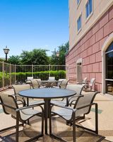 Embassy Suites Austin Arboretum