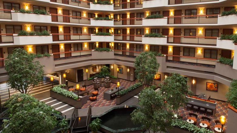 <b>Embassy Suites Austin Arboretum Lobby</b>. Images powered by <a href="https://iceportal.shijigroup.com/" title="IcePortal" target="_blank">IcePortal</a>.