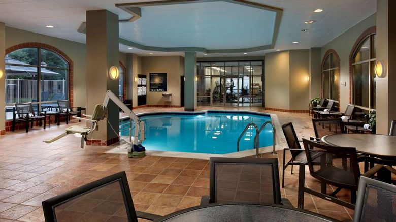 <b>Embassy Suites Austin Arboretum Pool</b>. Images powered by <a href="https://iceportal.shijigroup.com/" title="IcePortal" target="_blank">IcePortal</a>.