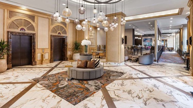 DoubleTree Suites Austin Dwntwn Capitol Lobby