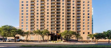 DoubleTree Suites Austin Dwntwn Capitol Exterior