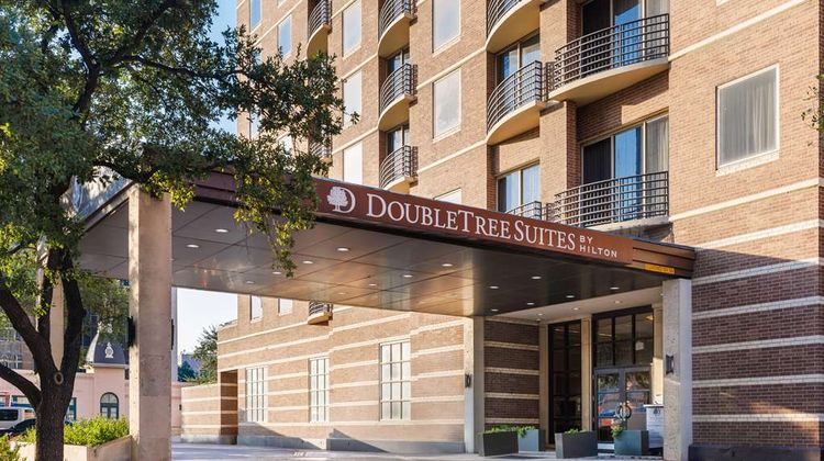 DoubleTree Suites Austin Dwntwn Capitol Exterior