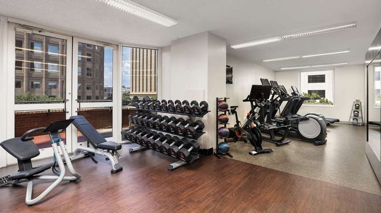 DoubleTree Suites Austin Dwntwn Capitol Health