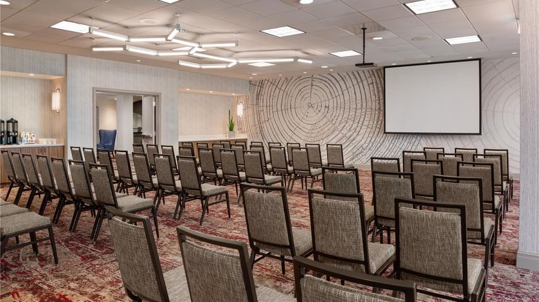 <b>Hilton Garden Inn Austin Downtown Meeting</b>. Images powered by <a href="https://iceportal.shijigroup.com/" title="IcePortal" target="_blank">IcePortal</a>.
