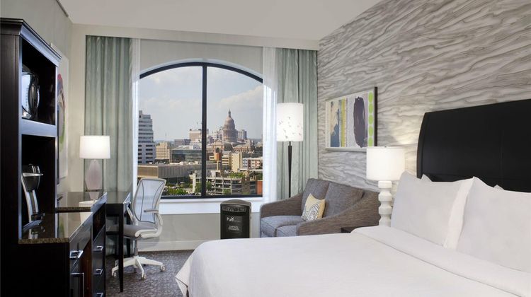 Hilton Garden Inn Austin Downtown Room