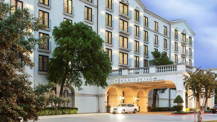 DoubleTree by Hilton Hotel Austin Exterior
