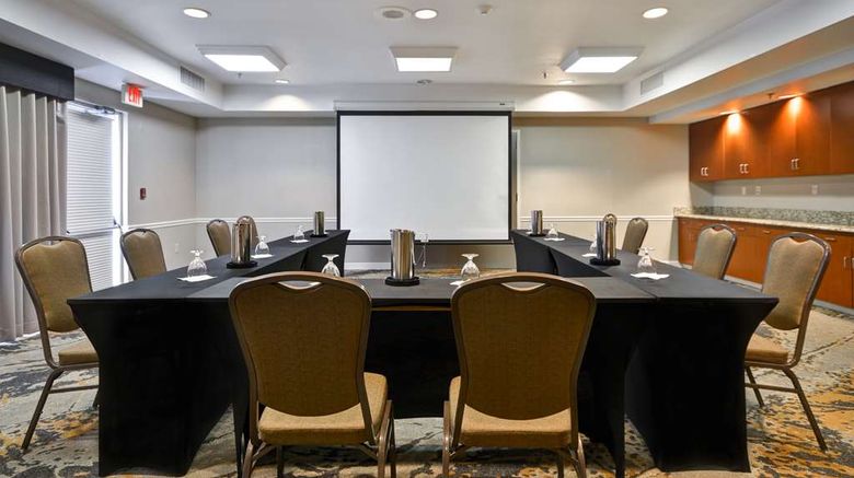 <b>Hilton Garden Inn Austin-Round Rock Meeting</b>. Images powered by <a href="https://iceportal.shijigroup.com/" title="IcePortal" target="_blank">IcePortal</a>.