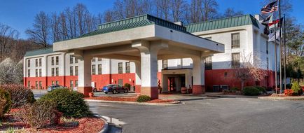 Hampton Inn Marion Exterior