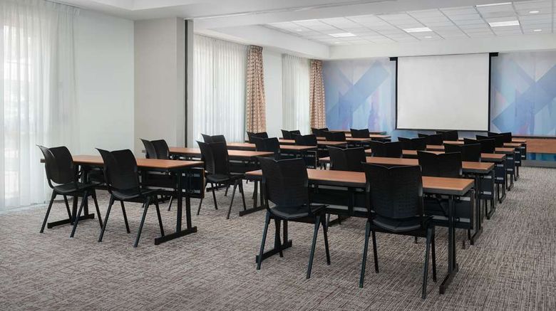 <b>Hilton Garden Inn Wilkes Barre Meeting</b>. Images powered by <a href="https://iceportal.shijigroup.com/" title="IcePortal" target="_blank">IcePortal</a>.