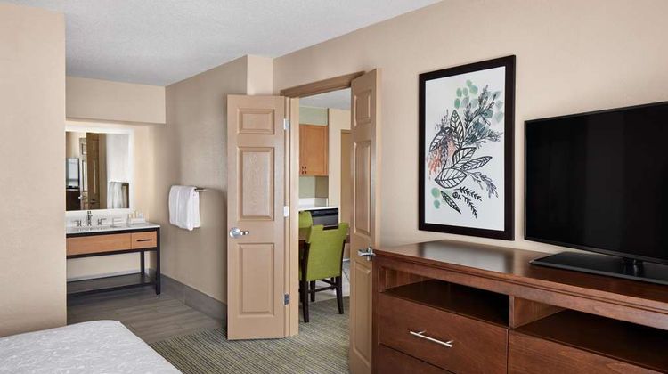 Homewood Suites Baltimore-BWI Airport Room