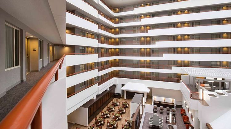 Embassy Suites BWI Airport Lobby