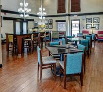 Hampton Inn Batesville Lobby