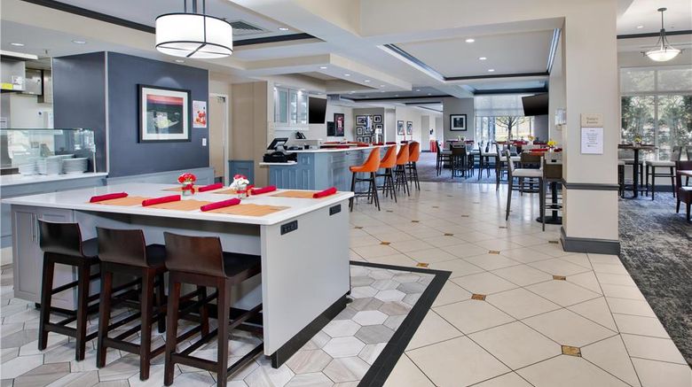 <b>Hilton Garden Inn Blacksburg Hotel Restaurant</b>. Images powered by <a href="https://iceportal.shijigroup.com/" title="IcePortal" target="_blank">IcePortal</a>.