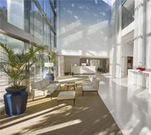 Hilton Barcelona Lobby