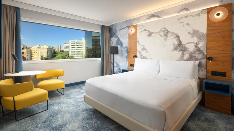 <b>Hilton Barcelona Room</b>. Images powered by <a href="https://iceportal.shijigroup.com/" title="IcePortal" target="_blank">IcePortal</a>.