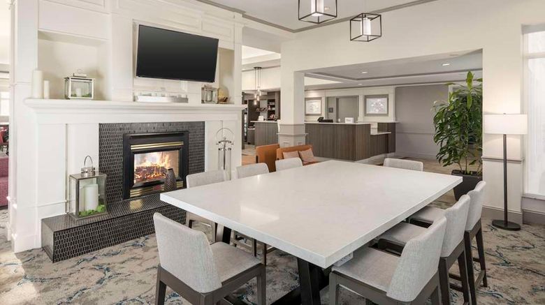 <b>Hilton Garden Inn Boca Raton Lobby</b>. Images powered by <a href="https://iceportal.shijigroup.com/" title="IcePortal" target="_blank">IcePortal</a>.