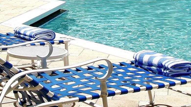 <b>Embassy Suites by Hilton Boca Raton Pool</b>. Images powered by <a href="https://iceportal.shijigroup.com/" title="IcePortal" target="_blank">IcePortal</a>.
