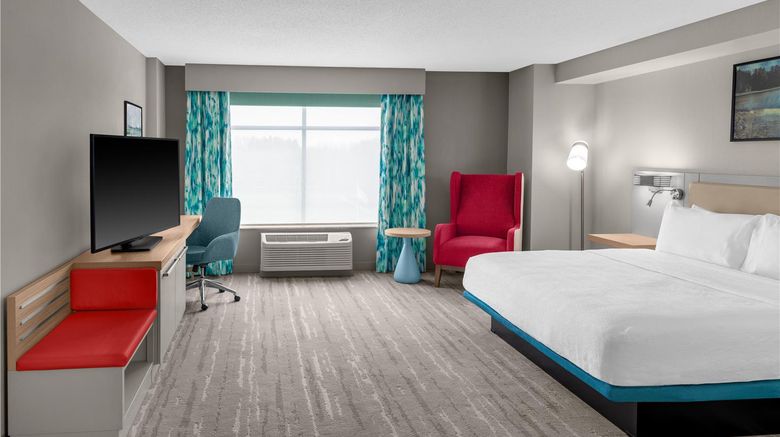 <b>Hilton Garden Inn Glastonbury Room</b>. Images powered by <a href="https://iceportal.shijigroup.com/" title="IcePortal" target="_blank">IcePortal</a>.