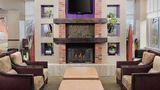 Hilton Garden Inn Hartford North/Bradley Lobby
