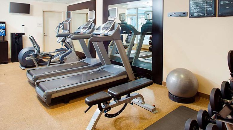 <b>Hilton Garden Inn Hartford North/Bradley Health</b>. Images powered by <a href="https://iceportal.shijigroup.com/" title="IcePortal" target="_blank">IcePortal</a>.