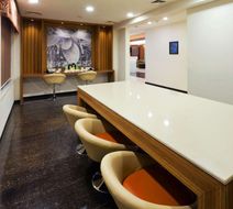 Hampton by Hilton Vadodara-Alkapuri Lobby