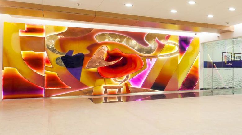 <b>Hampton by Hilton Vadodara-Alkapuri Lobby</b>. Images powered by <a href="https://iceportal.shijigroup.com/" title="IcePortal" target="_blank">IcePortal</a>.