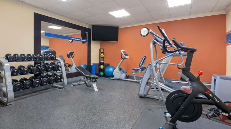 Hampton Inn & Suites Stamford Health