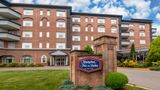 Hampton Inn & Suites Stamford Exterior