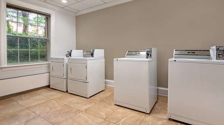 Hampton Inn & Suites Stamford Other