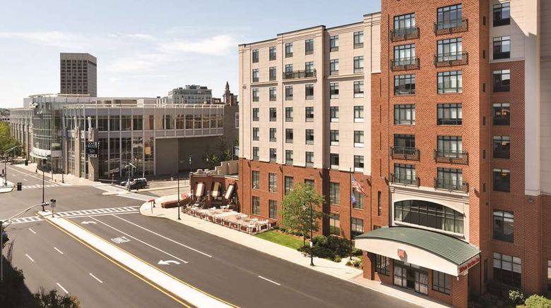 <b>Hilton Garden Inn Worcester Exterior</b>. Images powered by <a href="https://iceportal.shijigroup.com/" title="IcePortal" target="_blank">IcePortal</a>.