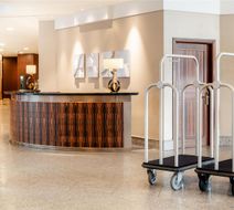Hilton Berlin Lobby