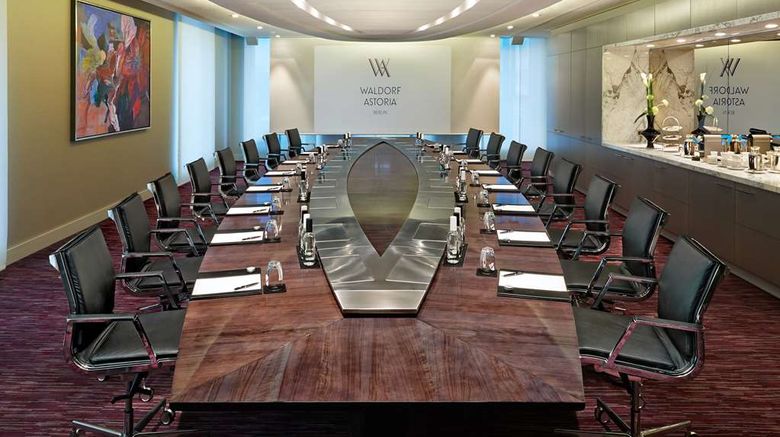<b>Waldorf Astoria Berlin Meeting</b>. Images powered by <a href="https://iceportal.shijigroup.com/" title="IcePortal" target="_blank">IcePortal</a>.