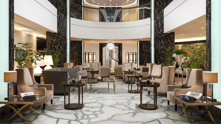 Waldorf Astoria Berlin Lobby