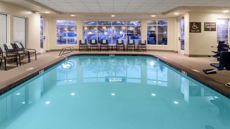 Hilton Garden Inn Bakersfield Pool