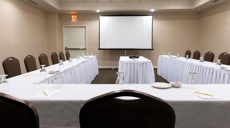 DoubleTree by Hilton Binghamton Meeting