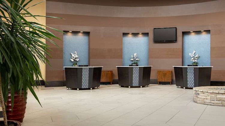 Embassy Suites Birmingham-Hoover Lobby