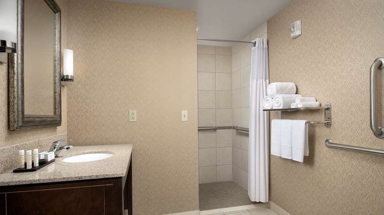 Embassy Suites Birmingham-Hoover Room