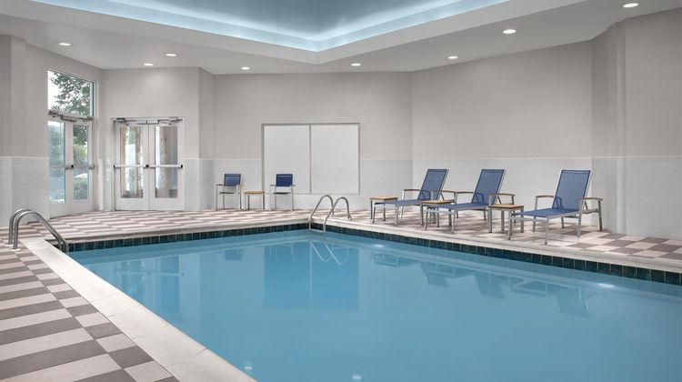 Embassy Suites Birmingham-Hoover Pool