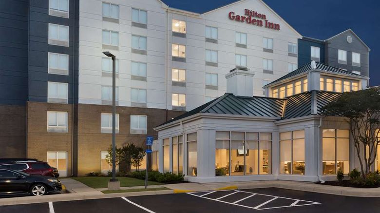 <b>Hilton Garden Inn Birmingham/Lakeshore Exterior</b>. Images powered by <a href="https://iceportal.shijigroup.com/" title="IcePortal" target="_blank">IcePortal</a>.